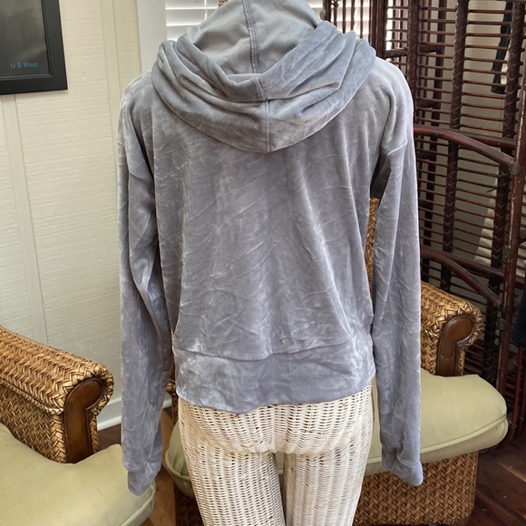 Soft Gray Velour Hoodie with stripes Size M - Picture 3 of 10